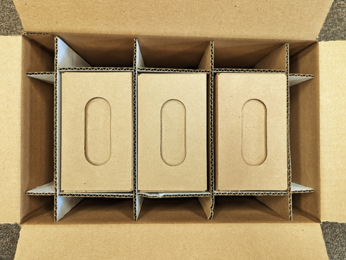 Three-Pack shippers Three-Pack shippers