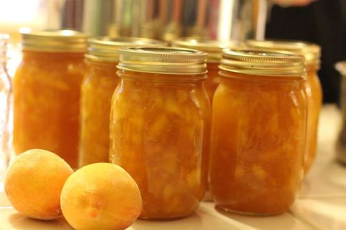 Peach preserves Peach preserves