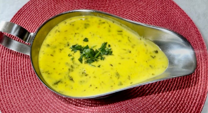 10-Minute Blender Bearnaise Sauce Recipe